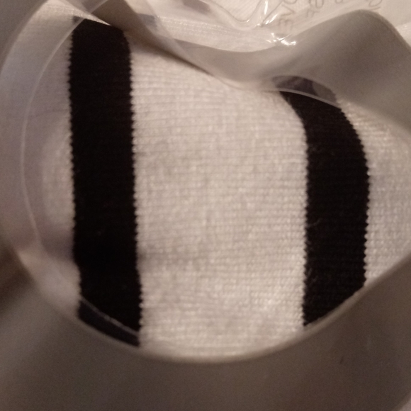 NWT MATERNITY TEE SHIRT DRESS SHORT SLEEVE SIDE RUCHING SEMI FITTED SCOOP NECK - Picture 3 of 5